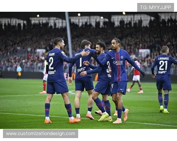 巴黎圣日耳曼能否突破里昂魔咒迎来历史性胜利