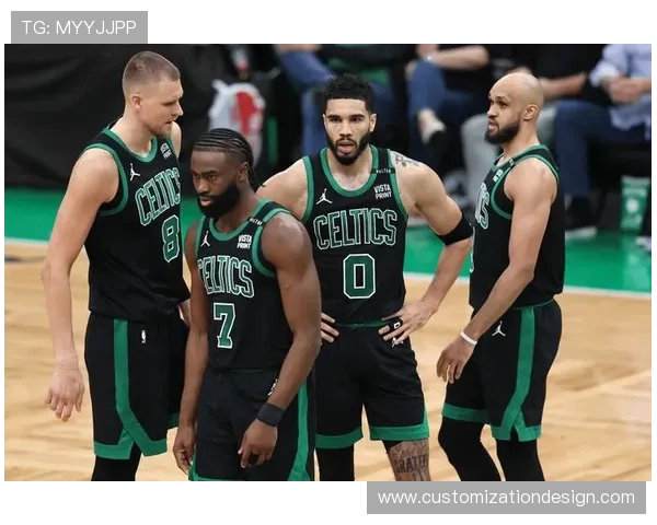 ESPN预测新赛季东部球队排名骑士领跑魔术紧随其后绿军和76人表现各异