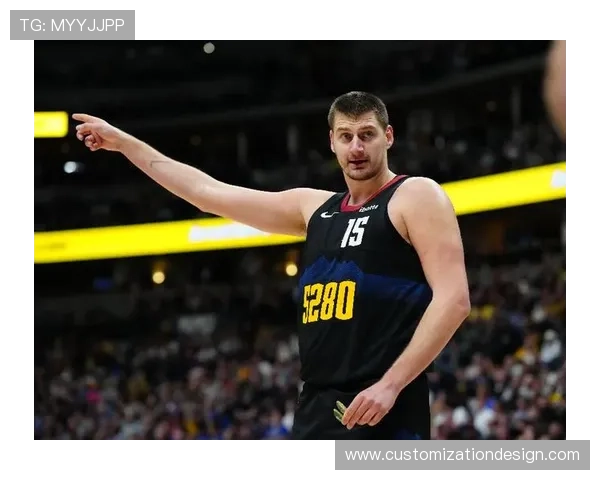 约基奇高效发挥7投6中轻松斩获17分7篮板5助攻助队取胜